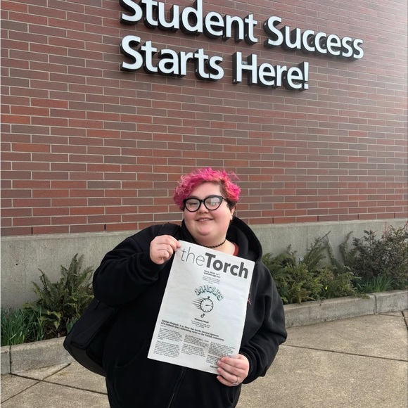 Meet Your Posher: Kat Tabor - Picture 7 of 13